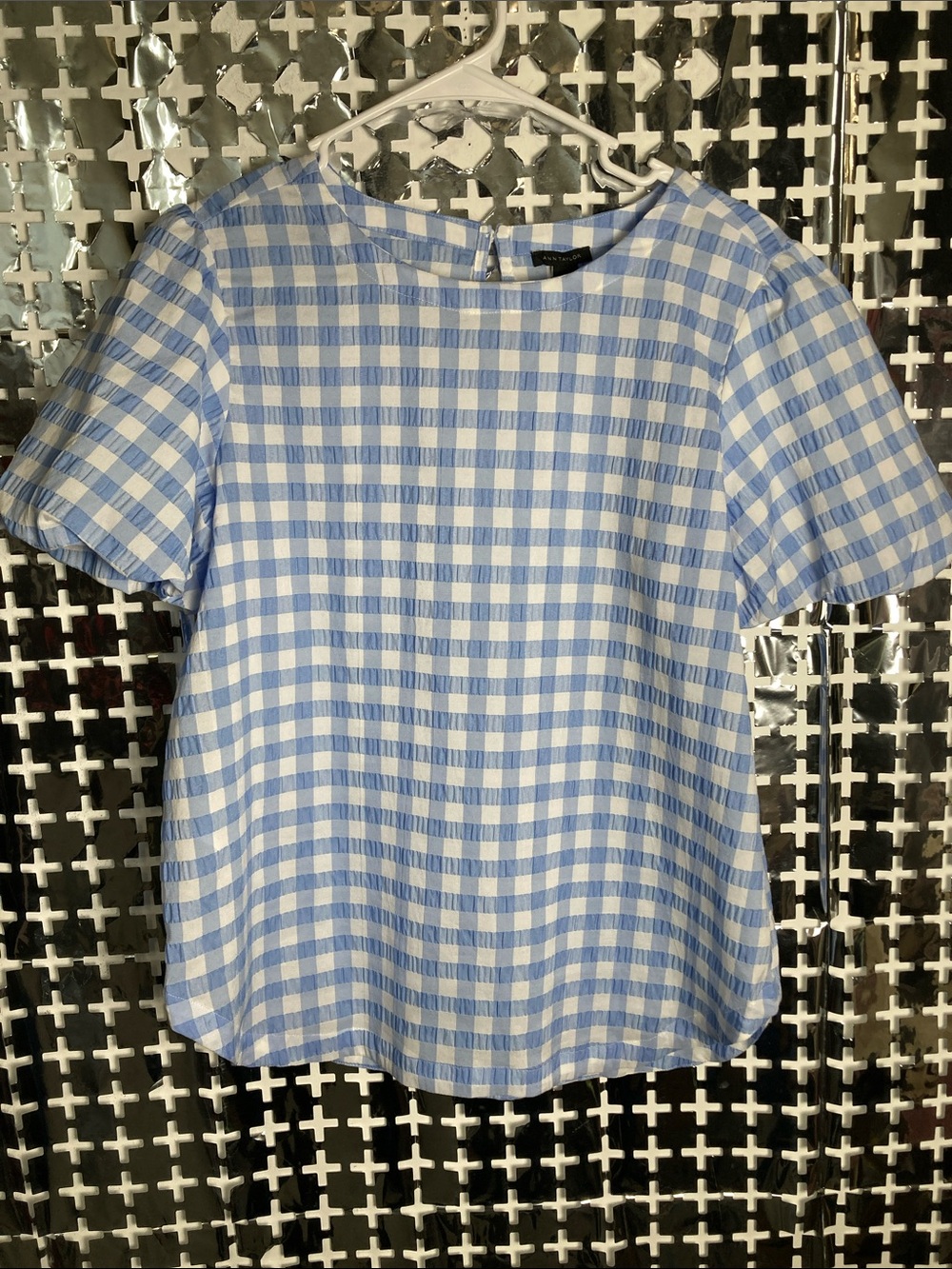 Ann Taylor Blue and White Gingham Short Sleeve Blouse